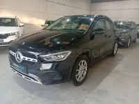 Usado Mercedes GLA200 150 CV (110 kW) 2021 Negro SUV