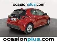 Usado Toyota Yaris Business Edition 116 CV (85 kW) 2022 Rojo Utilitario