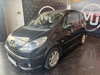 Usado Peugeot 1007 75 CV (55 kW) 2006 Negro Monovolumen