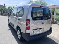 Usado Citroën Berlingo Shine 130 CV (95 kW) 2020 Gris / plata Monovolumen