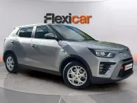 Usado SsangYong Tivoli 135 CV (99 kW) 2024 Gris SUV