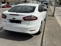 Usado Ford Mondeo Trend 115 CV (84 kW) 2014 Blanco Berlina