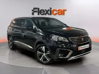 Usado Peugeot 5008 Allure 131 CV (96 kW) 2018 Beige SUV