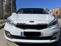 Usado Kia Ceed GT 110 HP (80 kW) 2015 Branco Sedan