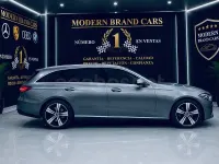 Usado Mercedes C220 200 CV (147 kW) 2023 Gris / plata Familiar