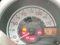 Usado Citroën C1 68 CV (50 kW) 2006 Rojo Utilitario