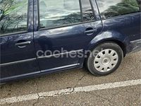 Usado VW Golf IV Highline 110 CV (80 kW) 2000 Azul Familiar