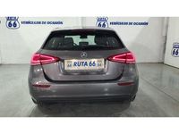 Usado Mercedes A180 136 CV (100 kW) 2019 Gris / plata Berlina