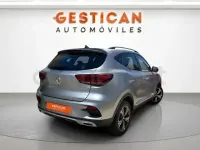 Usado MG ZS Luxury 111 CV (81 kW) 2023 Rojo SUV