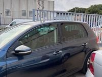 Usado VW Golf VI Highline 102 CV (75 kW) 2009 Verde Utilitario