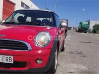 Usado Mini ONE 90 CV (66 kW) 2007 Rojo Utilitario