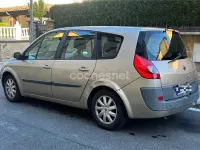 Usado Renault Scénic II Dynamique 130 CV (95 kW) 2007 Beige Monovolumen