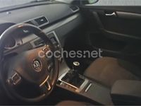 Usado VW Passat 105 CV (77 kW) 2012 Beige Berlina