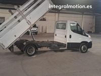 Usado Iveco Daily 150 CV (110 kW) 2017 Blanco Van