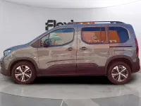 Usado Peugeot Rifter GT 131 CV (96 kW) 2023 Gris Monovolumen