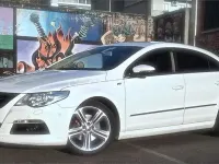 Usado VW Passat R-line 200 CV (147 kW) 2010 Blanco Berlina