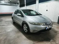 Usado Honda Civic Comfort 100 CV (73 kW) 2009 Gris / plata Berlina