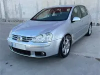 Usado VW Golf V Sportline 105 CV (77 kW) 2007 Gris / plata Berlina