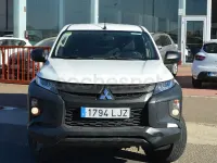 Usado Mitsubishi L200 150 CV (110 kW) 2020 Blanco Pickup/Camioneta