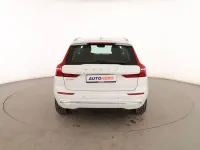Usado Volvo XC60 Business Edition 341 CV (250 kW) 2021 Blanco SUV