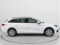 Usado Seat Leon ST Reference 116 CV (85 kW) 2022 Blanco Familiar