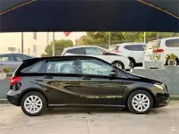 Usado Mercedes B180 109 CV (80 kW) 2012 Negro Utilitario