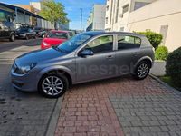 Begagnad Opel Astra Sport 100 HK (73 kW) 2006 Grå Sedan