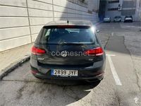 Usado VW Golf VII Advance 110 CV (80 kW) 2017 Gris / plata Berlina