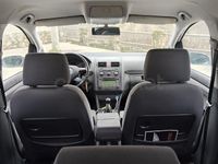 Usado VW Touran Advance 100 CV (73 kW) 2004 Gris / plata Monovolumen
