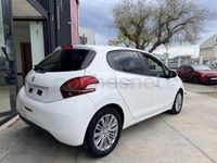Usado Peugeot 208 Style 82 CV (60 kW) 2017 Blanco Utilitario