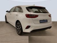 Usado Kia Ceed 101 CV (74 kW) 2022 Blanco Utilitario