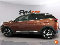 Usado Peugeot 3008 GT-line 131 CV (96 kW) 2017 Burdeos SUV
