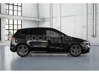 Usado Mercedes B200 AMG line 150 CV (110 kW) 2023 Nachtschwarz  unilack Utilitario