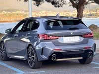 Usado BMW M135 Comfort Edition 306 CV (225 kW) 2020 Gris / plata Utilitario