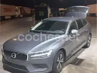 Usado Volvo V60 Momentum 150 CV (110 kW) 2019 Gris / plata Familiar