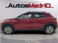 Usado Kia Stonic 101 CV (74 kW) 2023 Rojo SUV