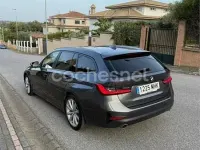 Usado BMW 318 Comfort Edition 150 CV (110 kW) 2020 Gris / plata Familiar