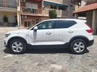 Usado Volvo XC40 Momentum 150 CV (110 kW) 2020 Blanco SUV