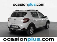 Usado Dacia Sandero Stepway 90 CV (66 kW) 2015 Blanco Utilitario