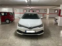 Usado Toyota Auris 90 CV (66 kW) 2016 Blanco Berlina