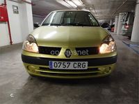 Usado Renault Clio II Expression 60 CV (44 kW) 2004 Verde Berlina