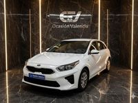 Usado Kia Ceed 120 CV (88 kW) 2021 Blanco Utilitario