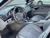 Usado Mercedes E270 Elegance 170 CV (125 kW) 2003 Negro Berlina