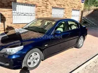 Usado BMW 520 Sport Line 177 CV (130 kW) 2009 Azul Berlina