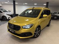 Usado Mercedes T180 116 CV (85 kW) 2022 Amarillo Monovolumen