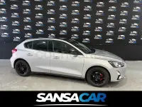 Usado Ford Focus Active 120 CV (88 kW) 2022 Gris / plata Berlina