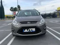 Usado Ford Grand C-Max Titanium 145 CV (106 kW) 2013 Beige Monovolumen