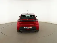 Usado Peugeot 208 Active 101 CV (74 kW) 2021 Rojo Utilitario