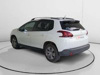Usado Peugeot 2008 Style 111 CV (81 kW) 2017 Blanco SUV