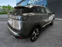 Usado Peugeot 3008 GT 131 CV (96 kW) 2022 Gris SUV